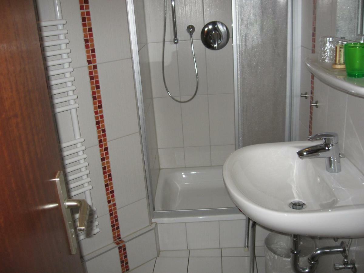 Pension Haus Ursula Koblenz  Bagian luar foto